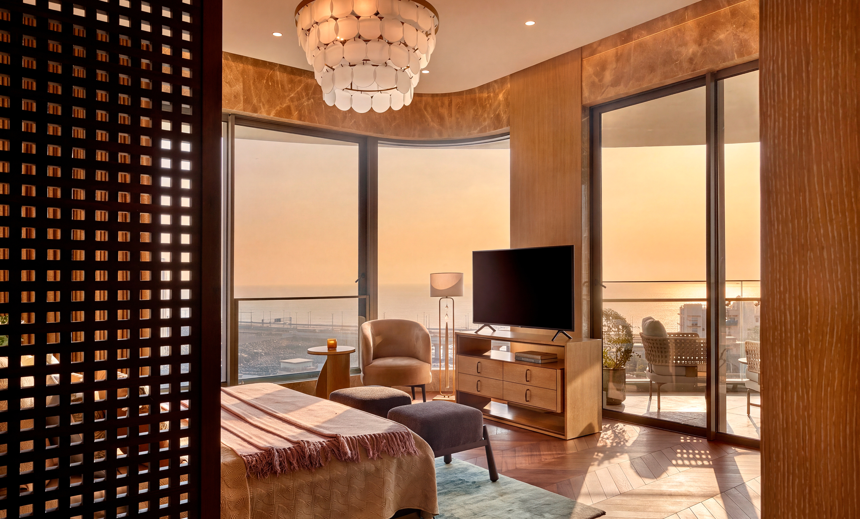 Nishika Elysium Interior Preview
